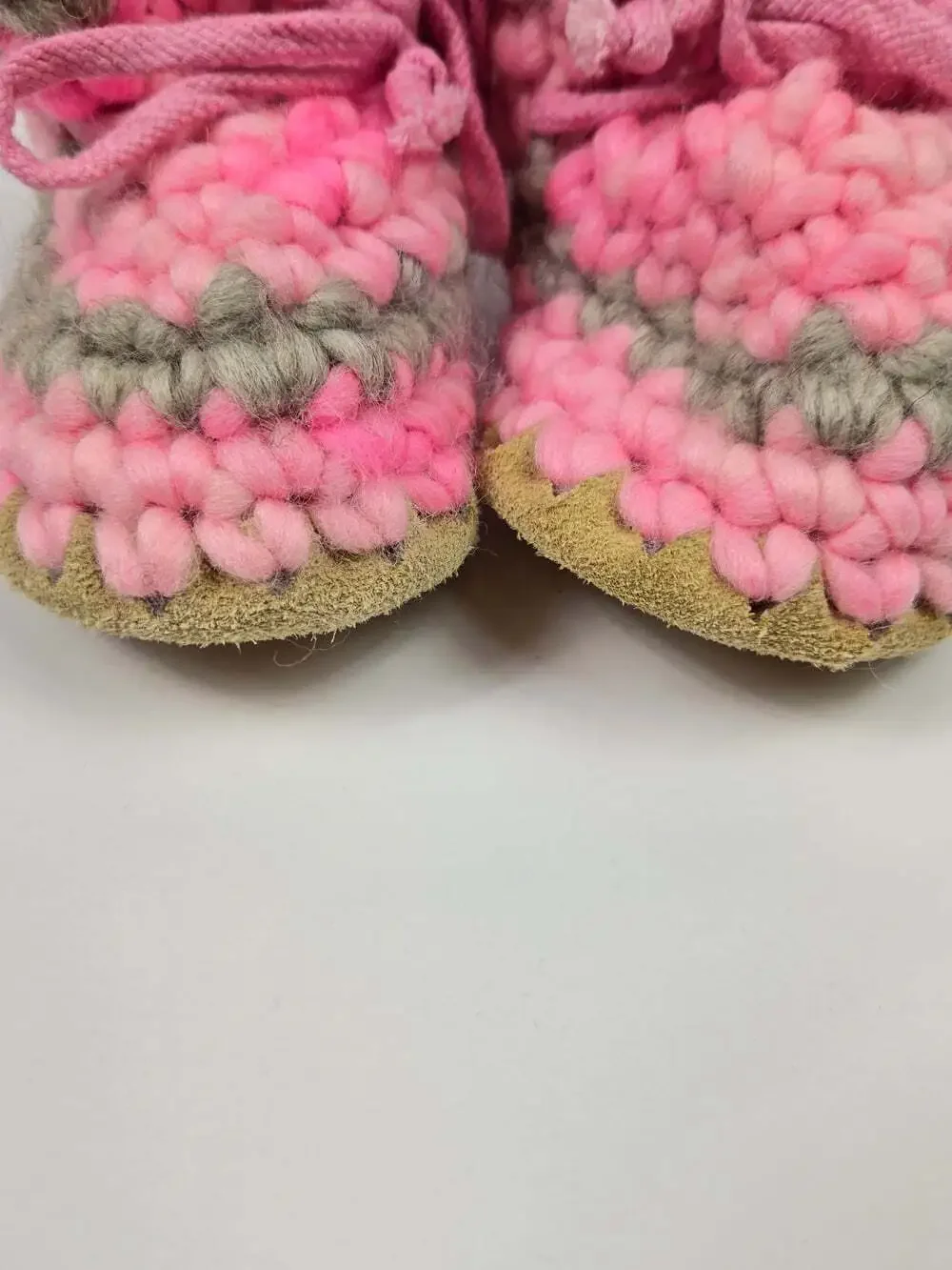 Padraig Cottage Toddler Wool Booties Size 5 - 5.5 Pink Gray Suede Sole NWOB